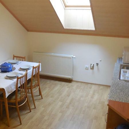 Privát pod kostolom - Ubytovanie Valča Esterno foto